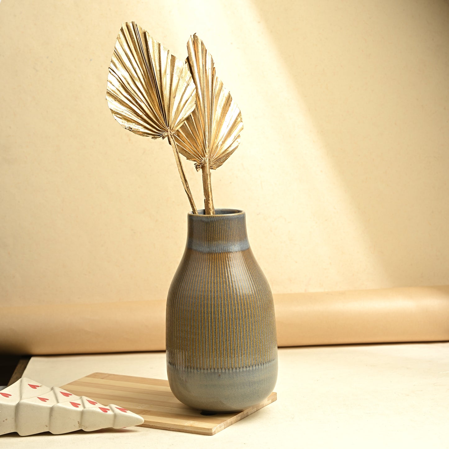 Timeless Glow Vase